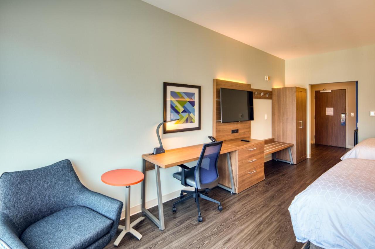 Holiday Inn Express & Suites - Charlotte - South End By Ihg Luaran gambar