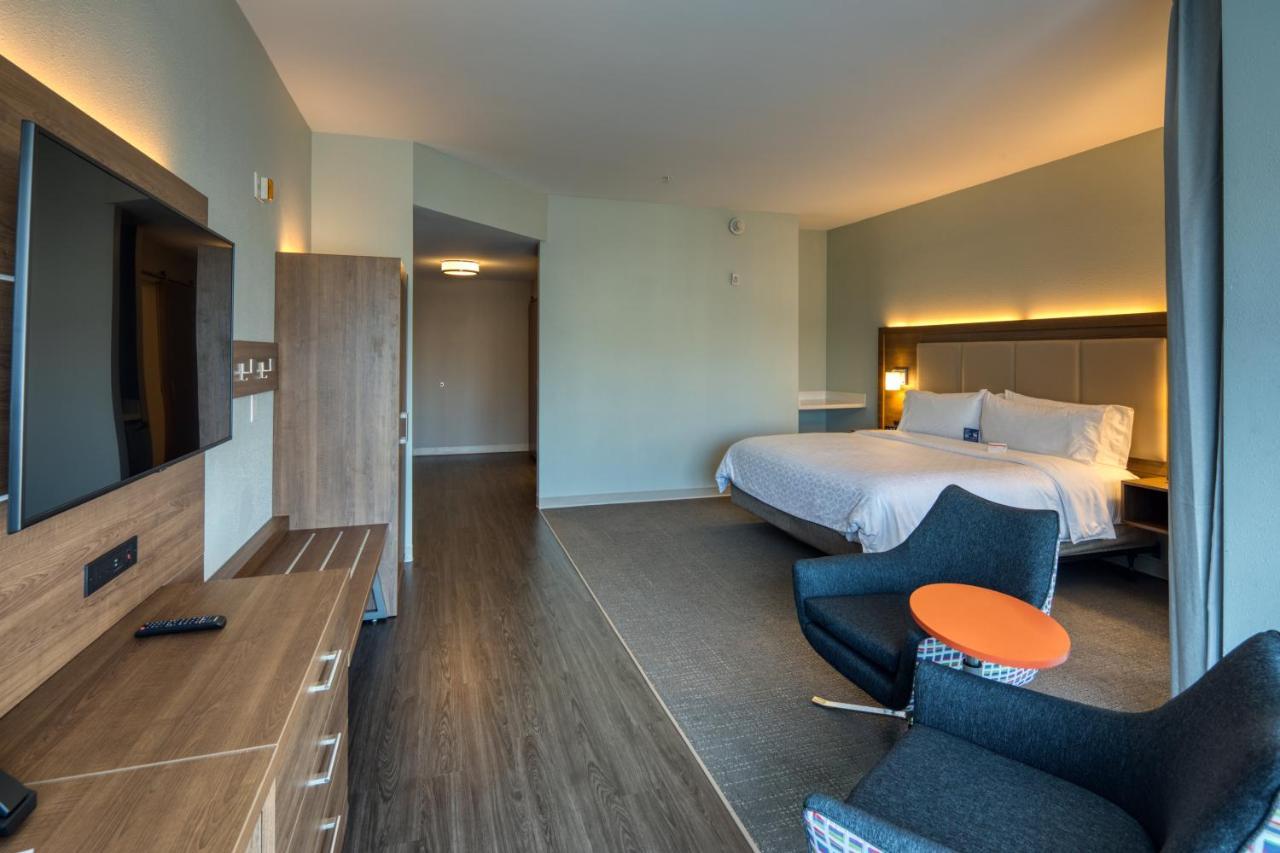 Holiday Inn Express & Suites - Charlotte - South End By Ihg Luaran gambar