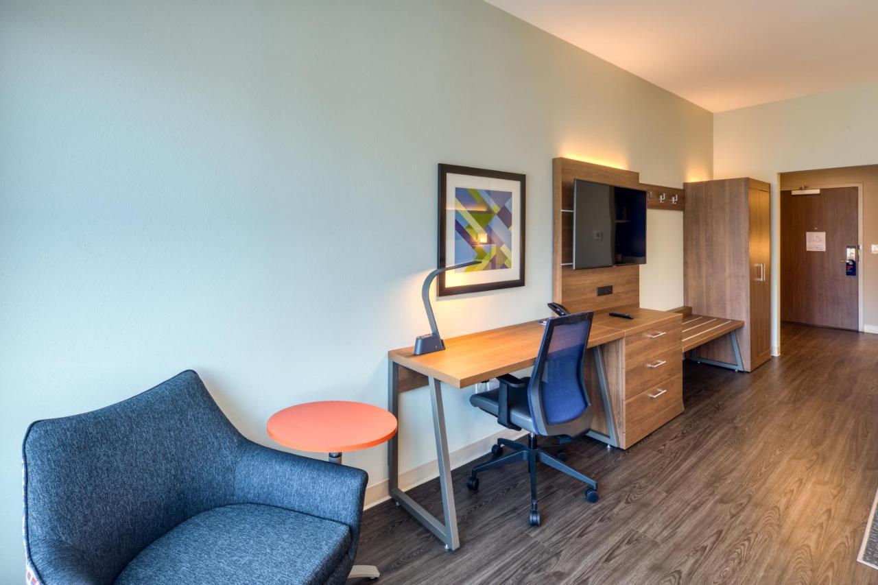 Holiday Inn Express & Suites - Charlotte - South End By Ihg Luaran gambar