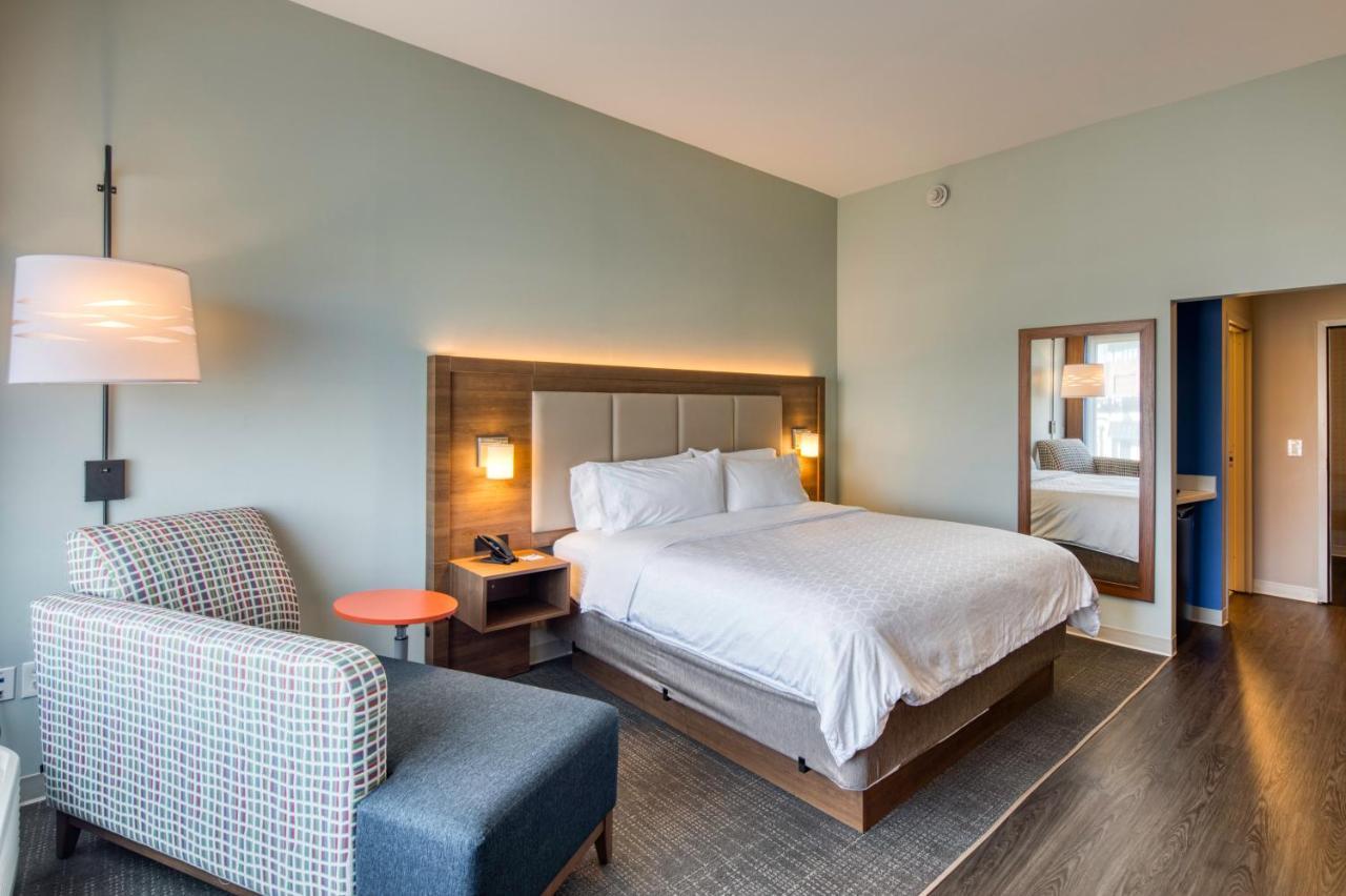 Holiday Inn Express & Suites - Charlotte - South End By Ihg Luaran gambar