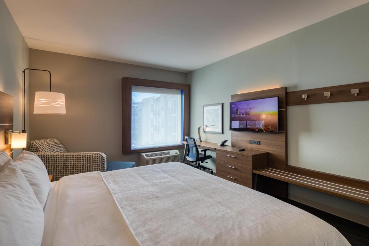 Holiday Inn Express & Suites - Charlotte - South End By Ihg Luaran gambar