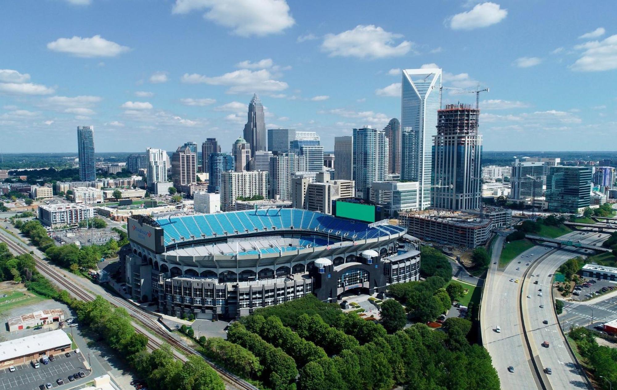 Holiday Inn Express & Suites - Charlotte - South End By Ihg Luaran gambar