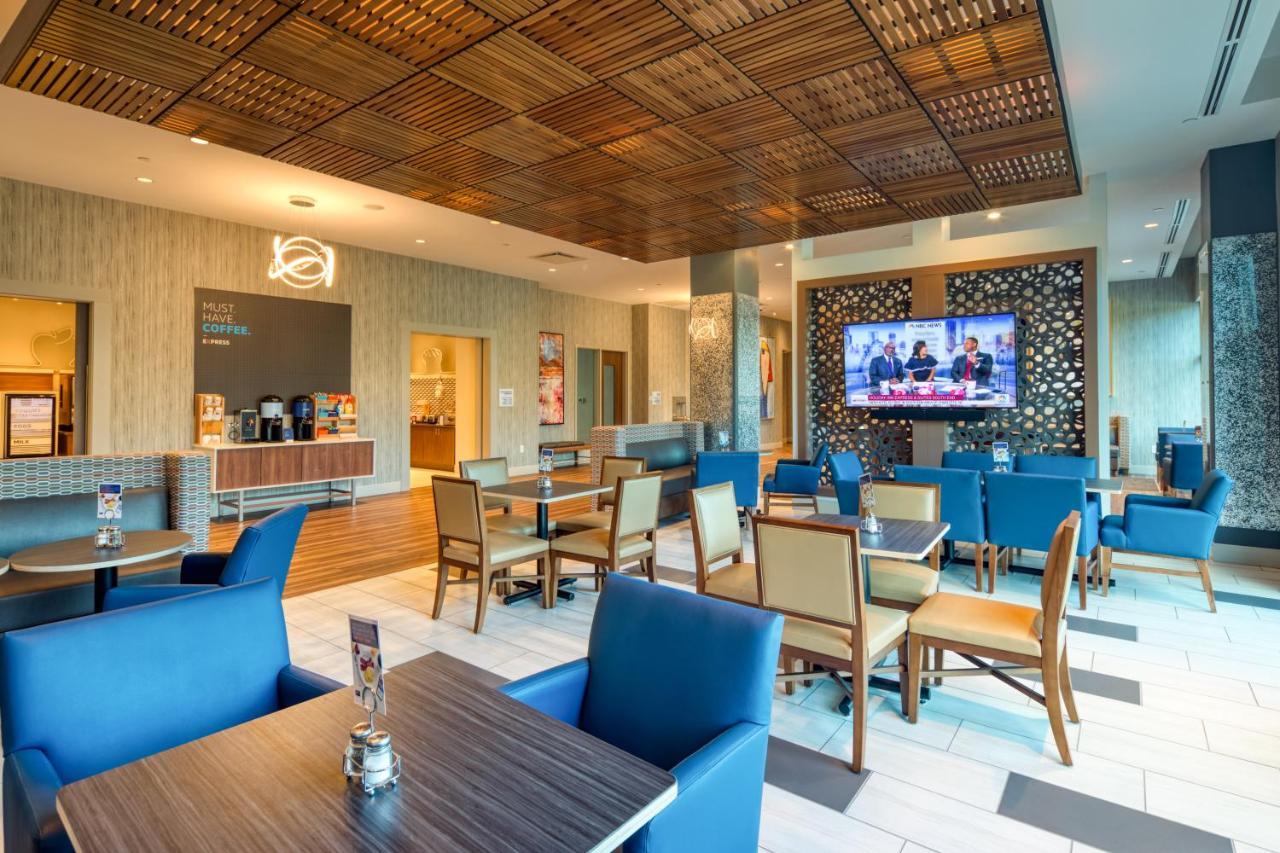 Holiday Inn Express & Suites - Charlotte - South End By Ihg Luaran gambar